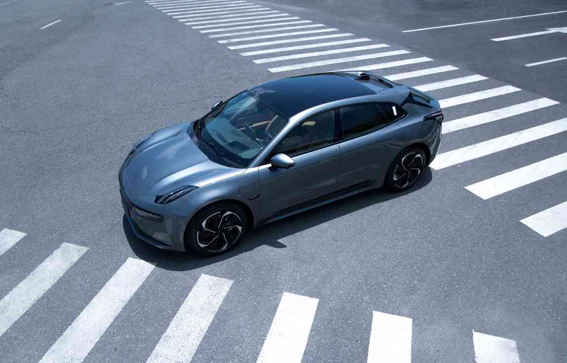 新能源汽车购置税政策调整影响分析，车企集体兜底应对策略解读